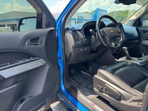 Used 2022 Chevrolet Colorado ZR2 AWD/4WD image 15