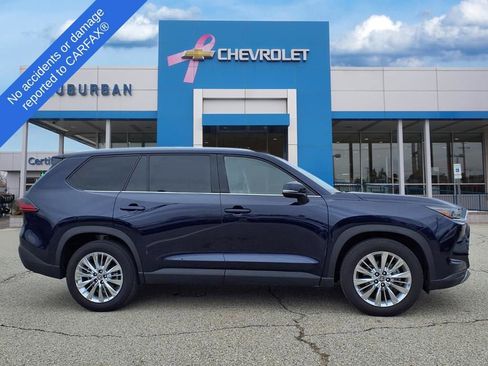 Used 2025 Toyota Grand Highlander Platinum image 4