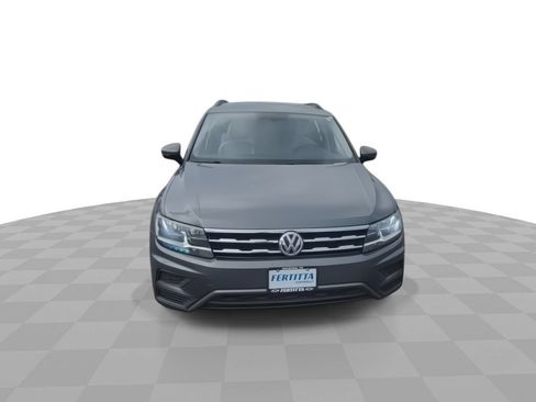 Used 2021 Volkswagen Tiguan SE FWD image 3