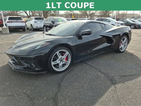 Used 2024 Chevrolet Corvette Stingray Coupe w/ 1LT image 3