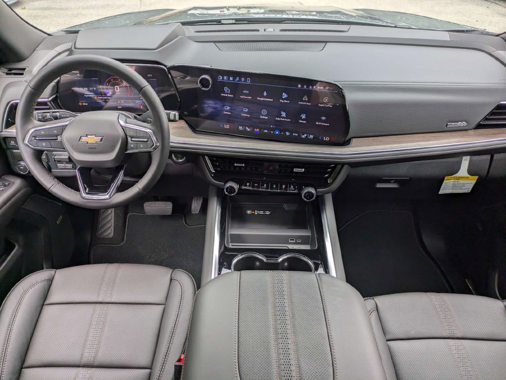 New 2026 Chevrolet Tahoe High Country w/ Sun And Tow Package RWD image 19