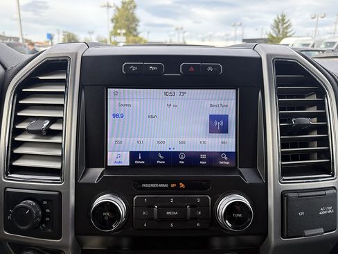 Certified 2019 Ford F150 Platinum w/ FX4 Off-Road Package AWD/4WD image 27