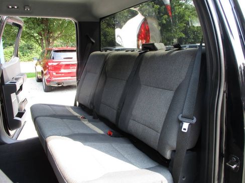 Used 2024 Ford F250 XL w/ STX Appearance Package AWD/4WD image 31