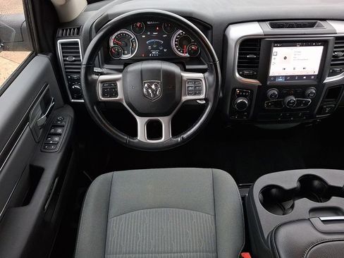 Used 2022 RAM 1500 Classic SLT w/ Electronics Convenience Group image 11