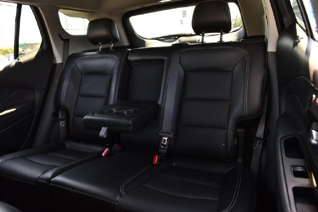 Used 2022 GMC Terrain SLT FWD image 23