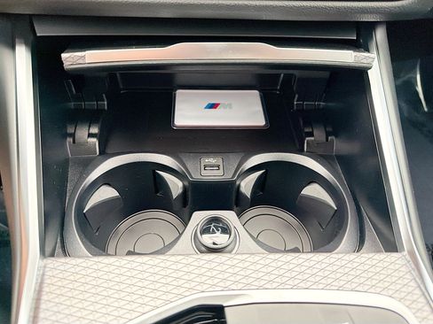New 2026 BMW 330i Sedan w/ M Sport Package RWD image 31