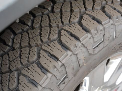 Used 2024 Chevrolet Silverado 3500 High Country w/ High Country Premium Package AWD/4WD image 36