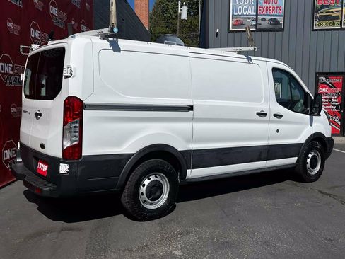 Used 2015 Ford Transit 150 130 Low Roof RWD image 6