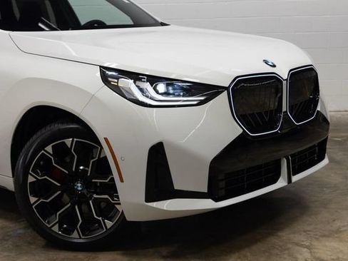 Certified 2026 BMW X3 xDrive30i w/ Premium Package AWD/4WD image 7