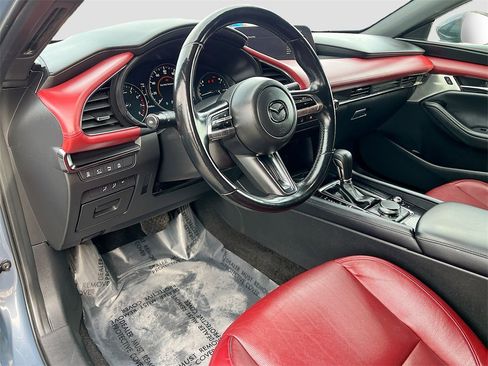 Used 2022 MAZDA MAZDA3 s image 9