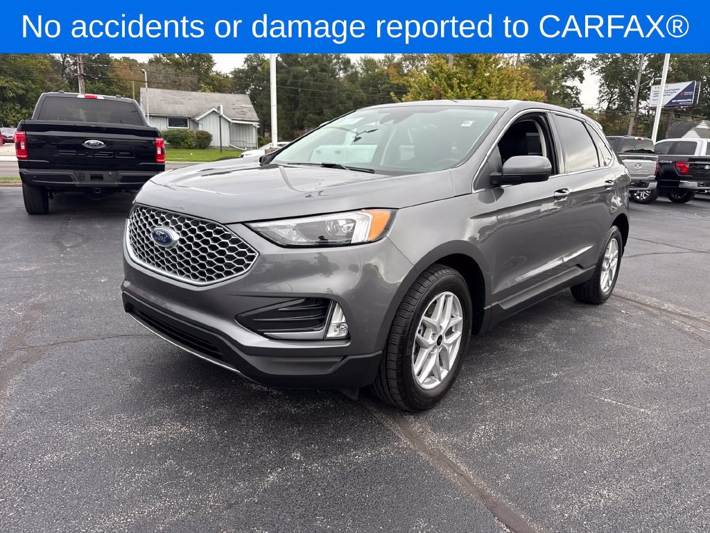 Used 2023 Ford Edge SEL w/ Convenience Package AWD/4WD image 2