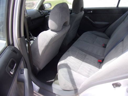 Used 2005 Honda Civic LX image 3