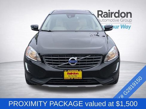 Used 2016 Volvo XC60 T5 Premier w/ Proximity Package AWD/4WD image 2