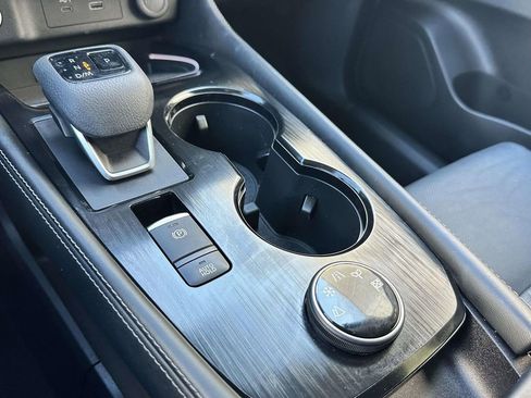 Used 2023 Nissan Rogue Platinum w/ Platinum Premium Package image 19