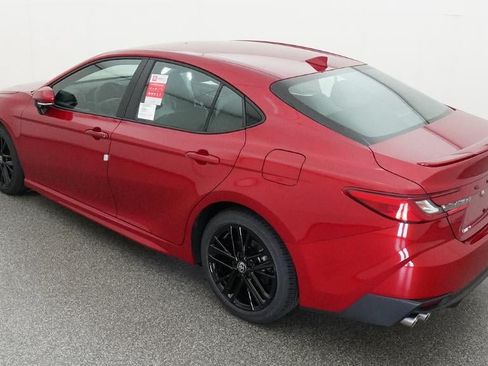 New 2026 Toyota Camry SE FWD image 5