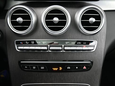 Used 2022 Mercedes-Benz GLC 43 AMG 4MATIC w/ Multimedia Package Lite image 16