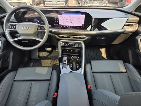 Used 2025 Audi Q5 Premium Plus AWD/4WD image 12