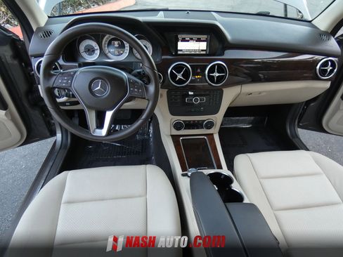 Used 2014 Mercedes-Benz GLK 350 2WD image 19