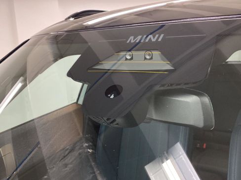 Certified 2025 MINI Cooper Countryman S image 10