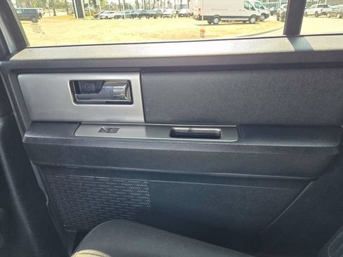 Used 2017 Ford Expedition EL XLT AWD/4WD image 11