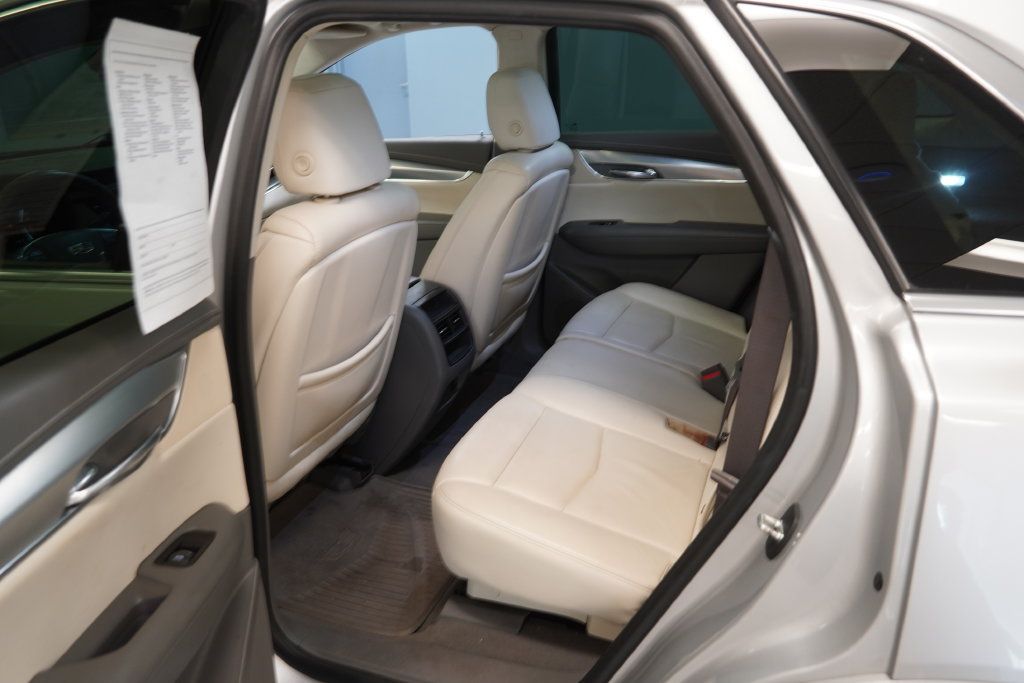 Used 2019 Cadillac XT5 Luxury AWD/4WD image 19