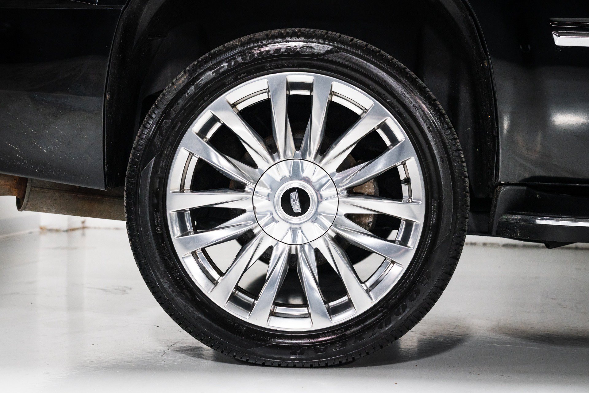 Used 2007 Cadillac Escalade AWD image 11