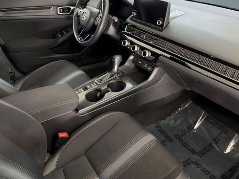 Used 2024 Honda Civic Sport image 32