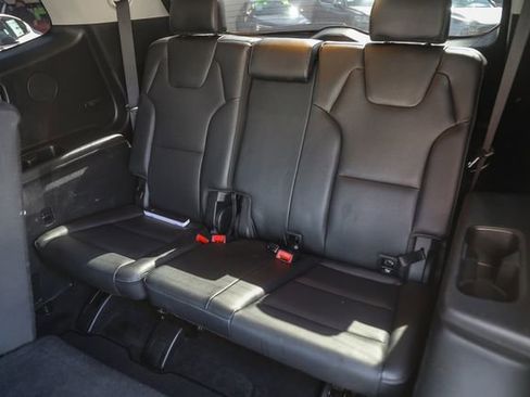 Used 2022 Kia Telluride LX AWD/4WD image 18