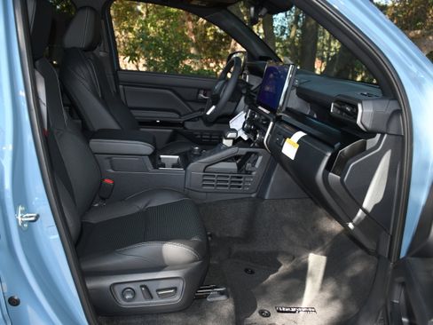 New 2026 Toyota 4Runner Limited image 11