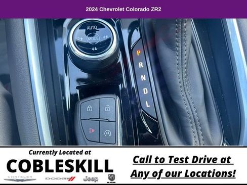 Used 2024 Chevrolet Colorado ZR2 w/ ZR2 Convenience Package III image 29