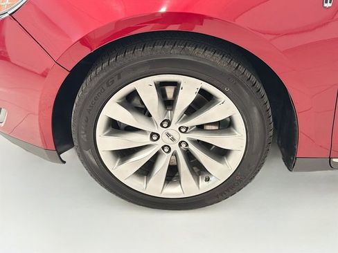 Used 2013 Lincoln MKS FWD image 22