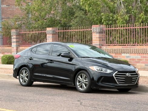 Used 2018 Hyundai Elantra SEL FWD image 8