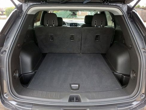 Used 2021 Chevrolet Blazer LT image 28