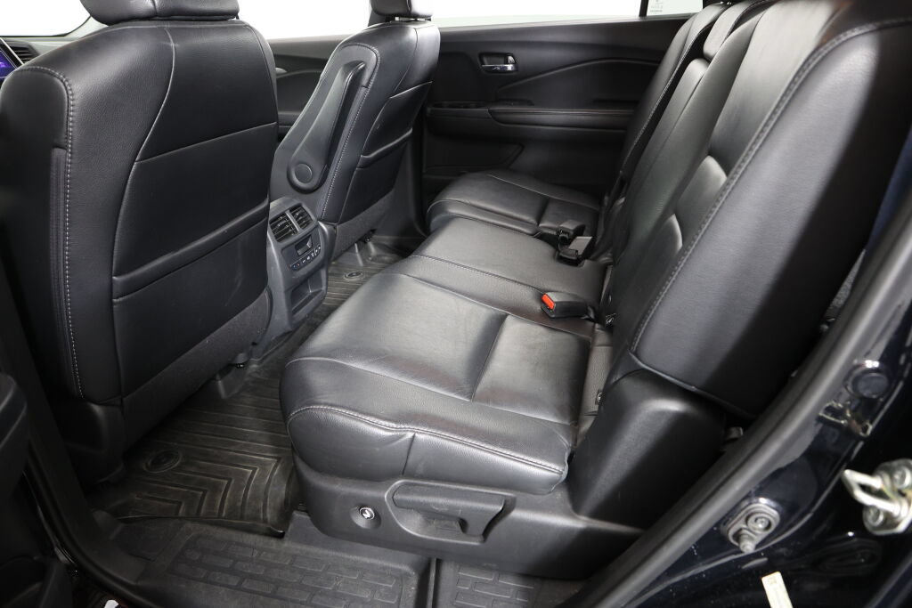 Used 2016 Honda Pilot EX-L image 18