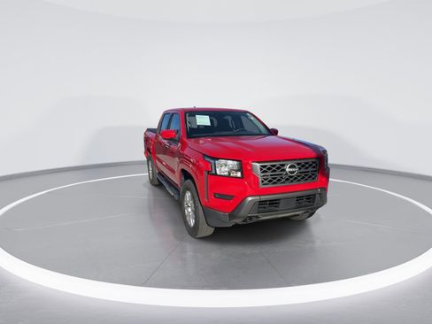 Used 2022 Nissan Frontier SV w/ Technology Package image 2