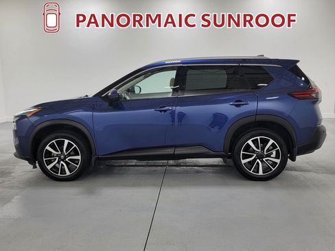 Used 2021 Nissan Rogue SV w/ Premium Package AWD/4WD image 5