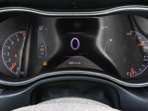 Used 2018 Jeep Grand Cherokee Limited RWD image 27