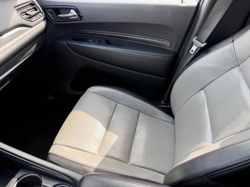 Used 2023 Dodge Durango GT AWD/4WD image 33