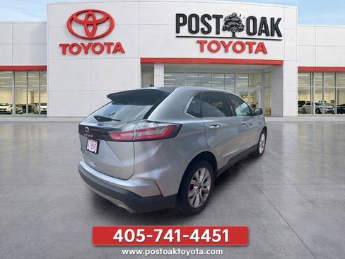 Used 2022 Ford Edge Titanium AWD/4WD image 6