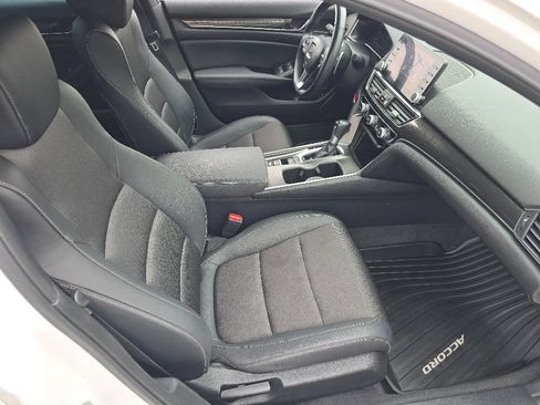 Used 2022 Honda Accord Sport image 16