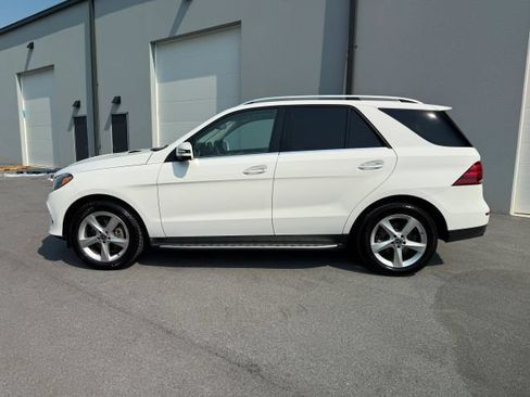Used 2017 Mercedes-Benz GLE 350 4MATIC image 4