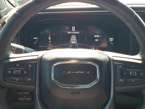 Used 2023 GMC Yukon XL Denali Ultimate AWD/4WD image 21