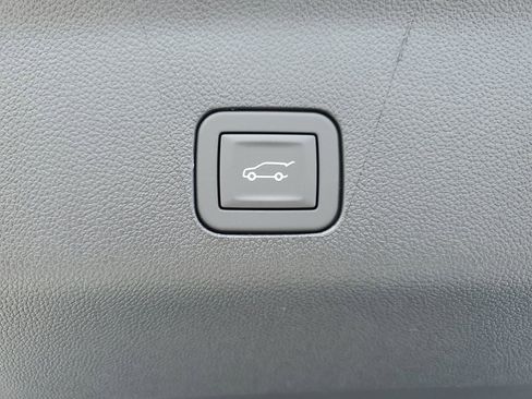 New 2026 Chevrolet Tahoe High Country w/ Sun And Tow Package image 7