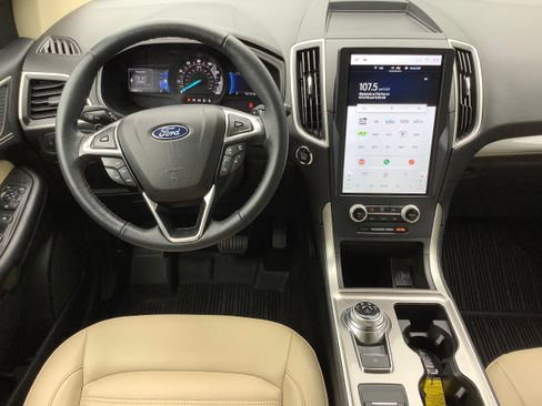 Certified 2023 Ford Edge SEL w/ Convenience Package AWD/4WD image 8