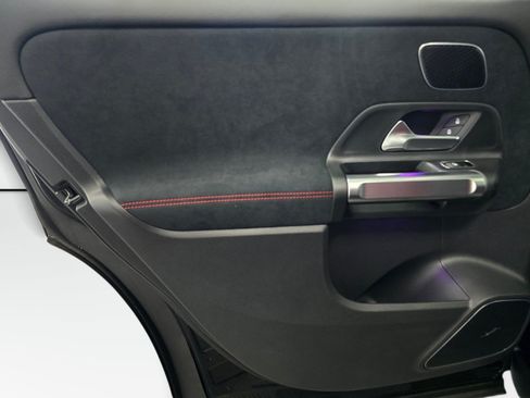 New 2026 Mercedes-Benz GLB 35 AMG 4MATIC image 19