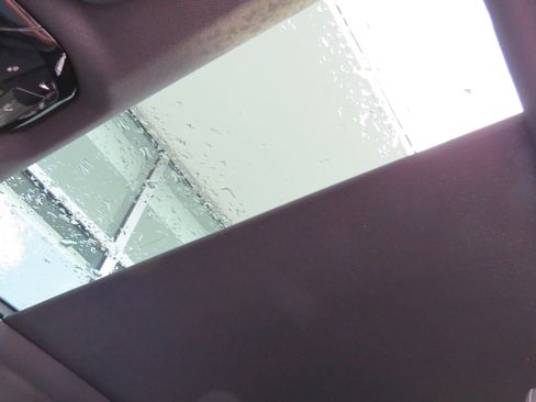 New 2025 BMW X3 xDrive30i w/ Convenience Package image 21