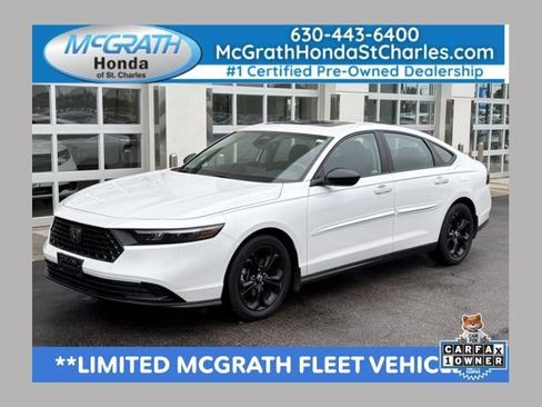 Used 2025 Honda Accord SE image 1
