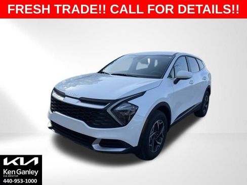 Used 2023 Kia Sportage LX AWD/4WD image 1