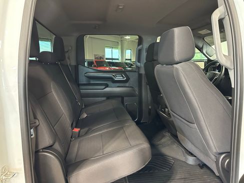 Used 2024 Chevrolet Silverado 1500 LT Trail Boss w/ Protection Package AWD/4WD image 35