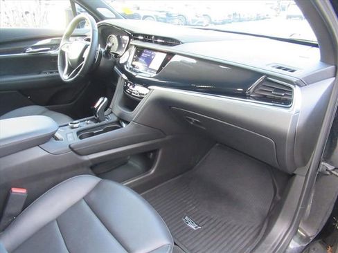 Certified 2024 Cadillac XT6 Sport w/ Technology Package image 11